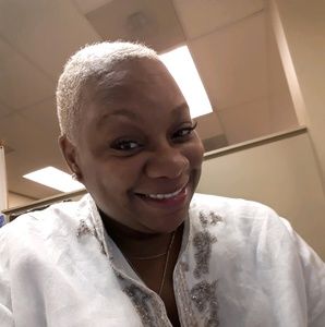 Meet your Posher, Kisha